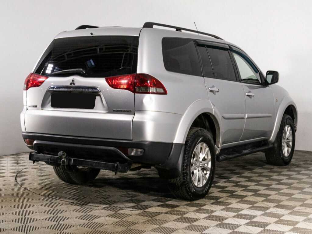 Mitsubishi Pajero Sport б/у, 2014, Автоматическая. Фото: #4