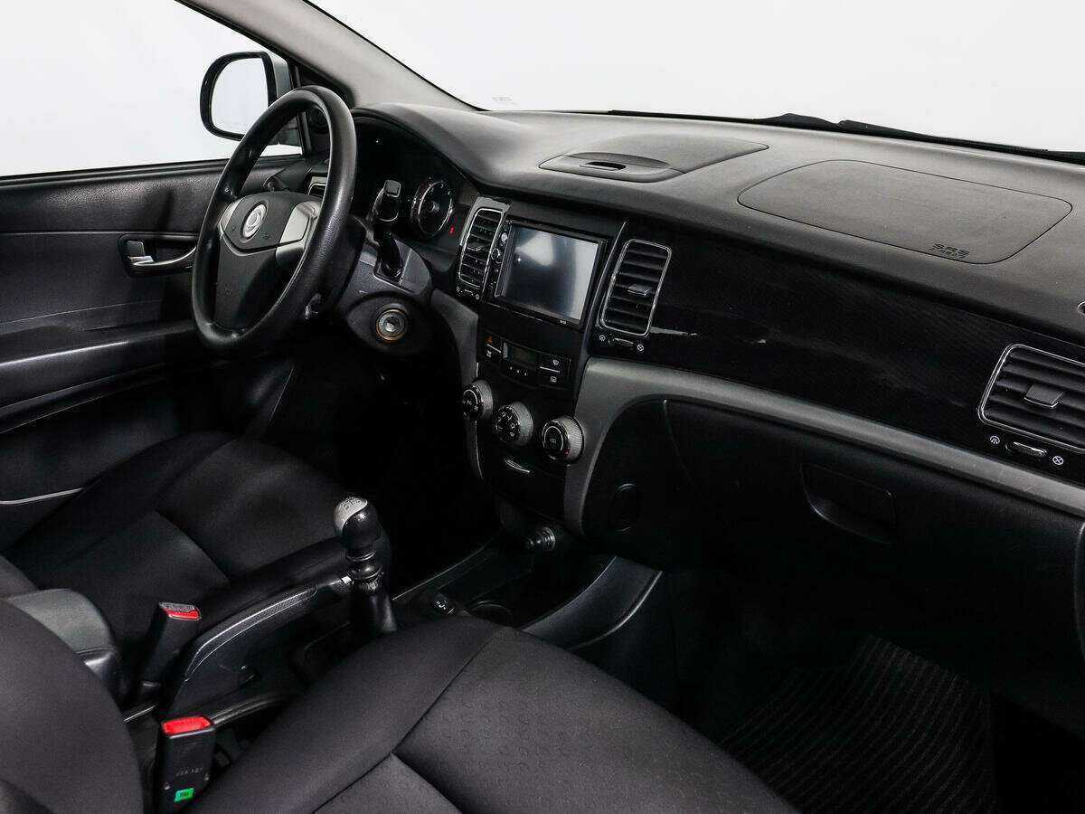 SsangYong Actyon б/у, 2012, Механическая. Фото: #8