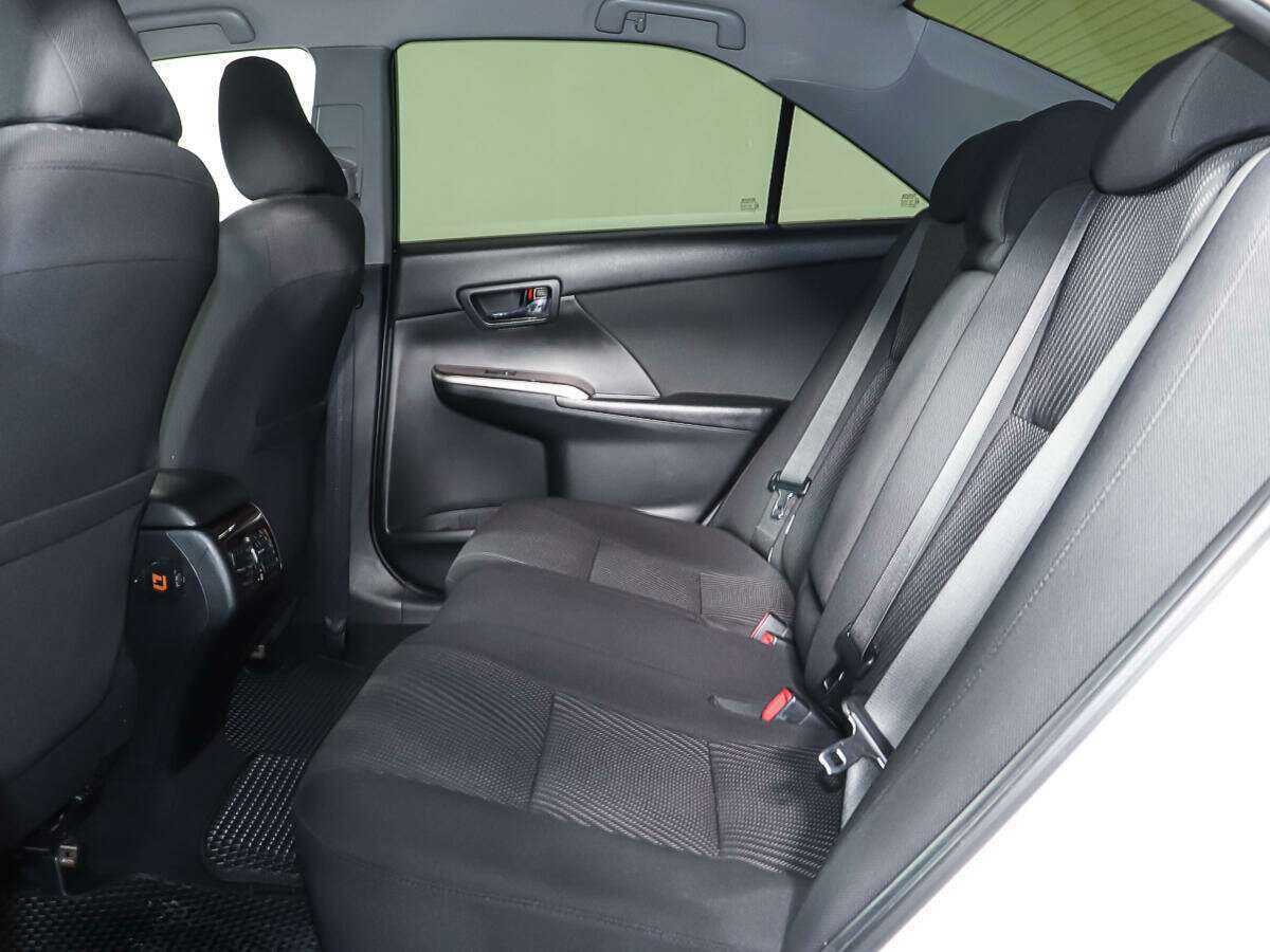 Toyota Camry б/у, 2014, Автоматическая. Фото: #9