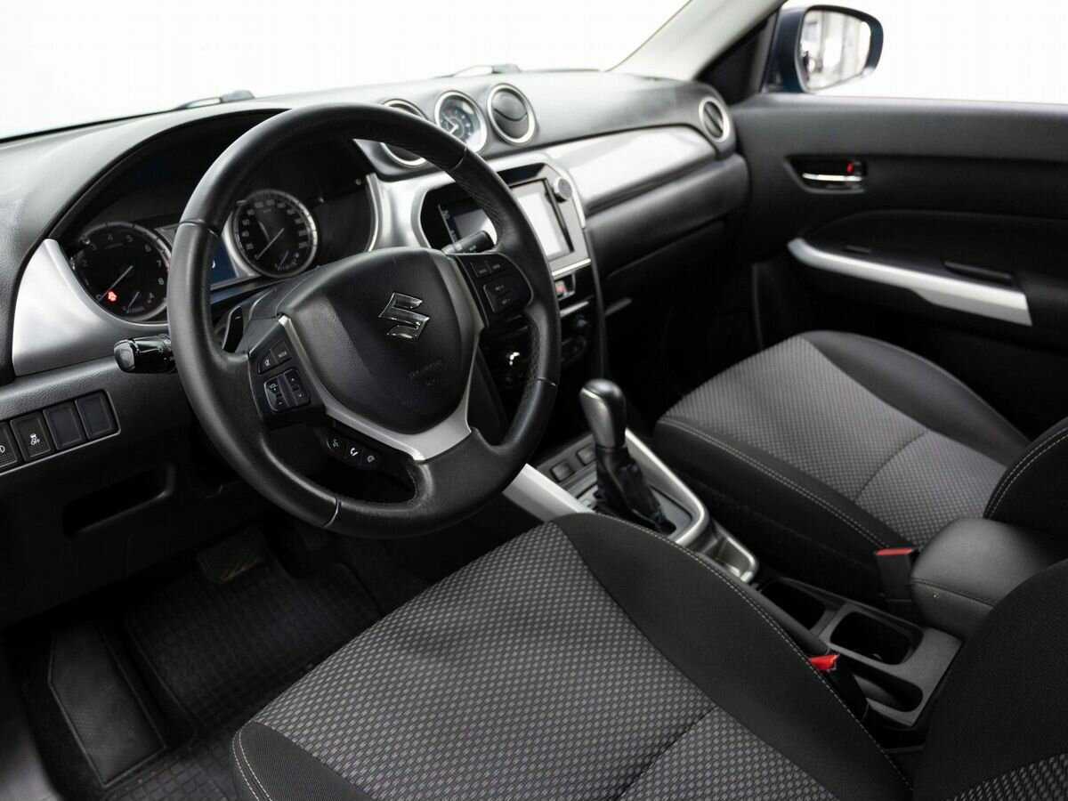 Suzuki Vitara б/у, 2016, Автоматическая. Фото: #6