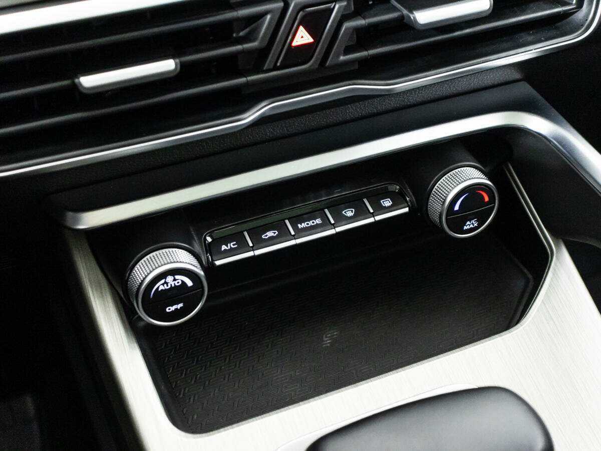 Geely Coolray б/у, 2022, Роботизированная. Фото: #20