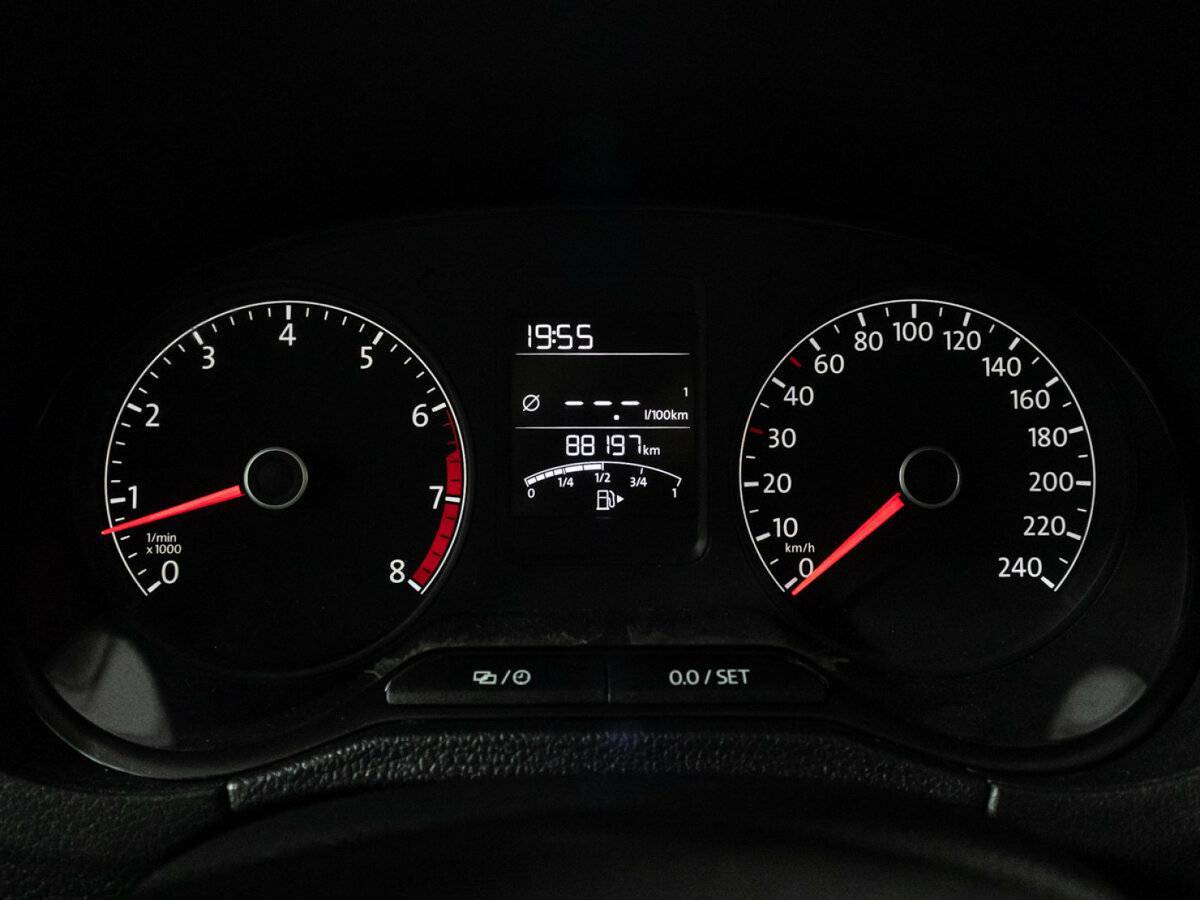 Volkswagen Polo б/у, 2016, Механическая. Фото: #11