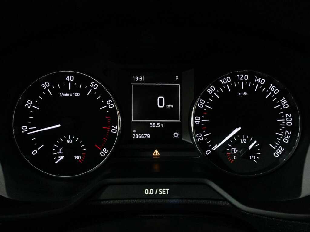 Skoda Octavia б/у, 2014, Роботизированная. Фото: #11