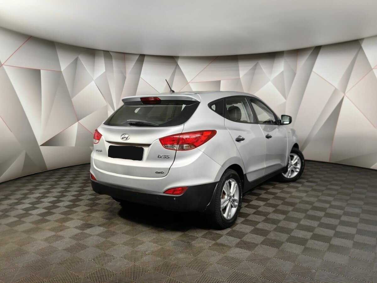 Hyundai ix35 б/у, 2013, Механическая. Фото: #1