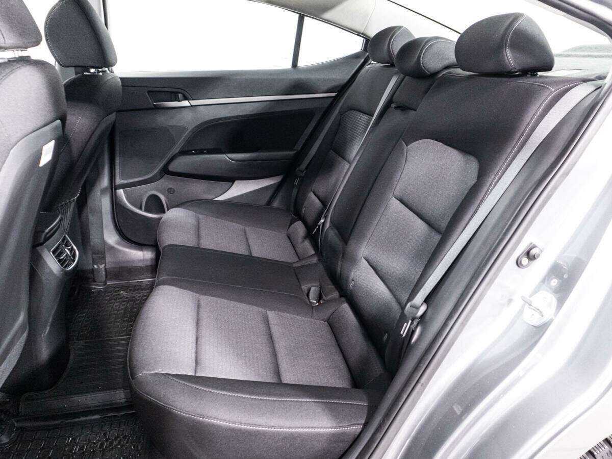 Hyundai Elantra б/у, 2018, Автоматическая. Фото: #9