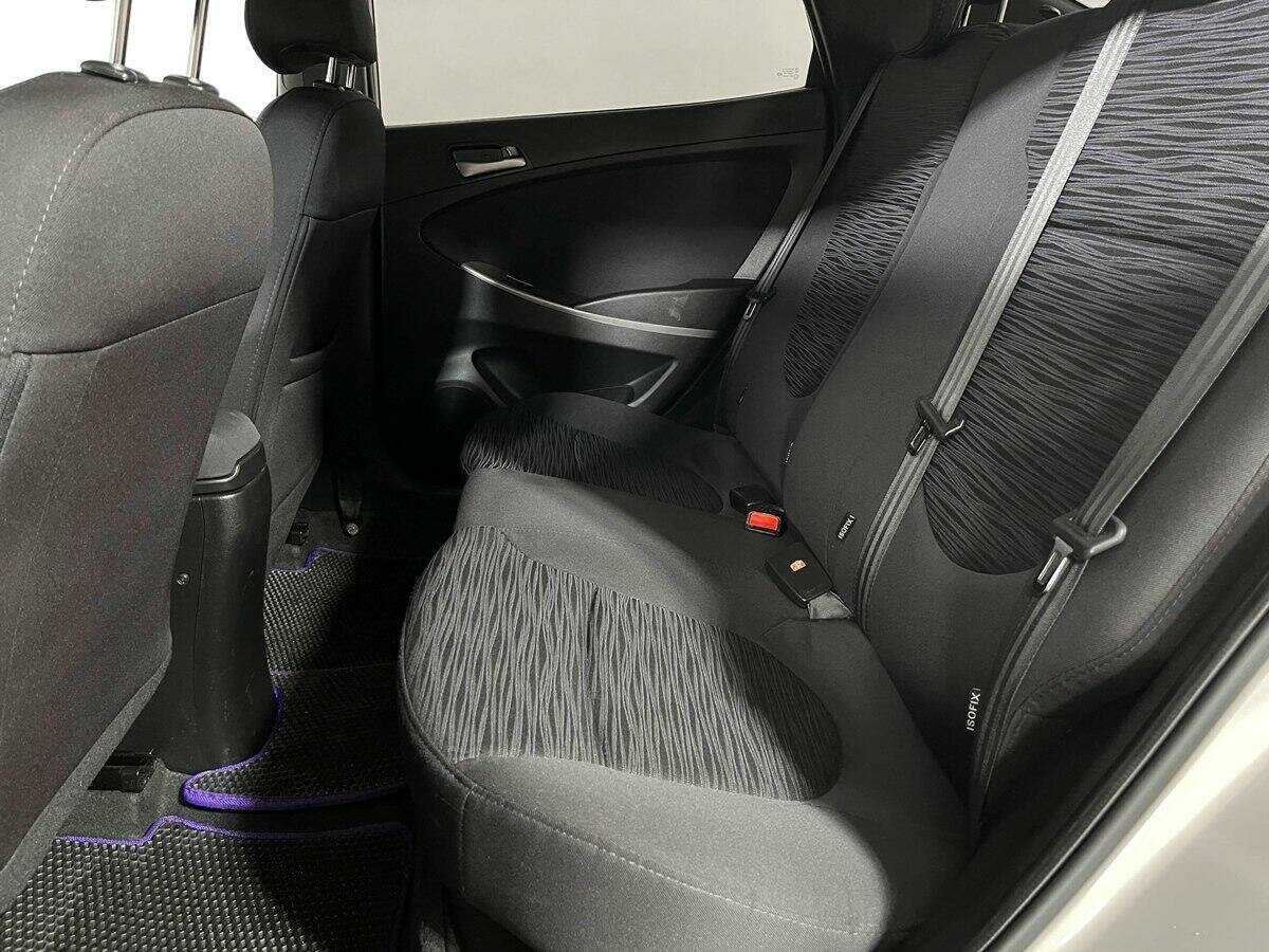 Hyundai Solaris б/у, 2015, Автоматическая. Фото: #9