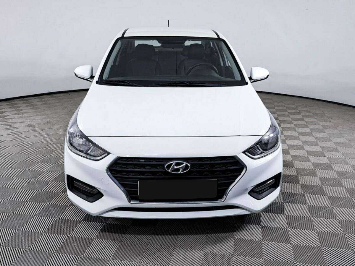 Hyundai Solaris б/у, 2018, Автоматическая. Фото: #1