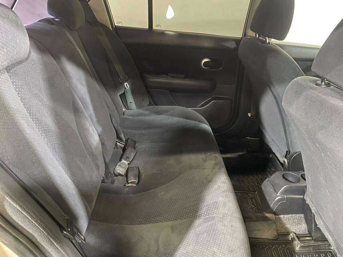 Nissan Tiida б/у, 2013, Механическая. Фото: #8