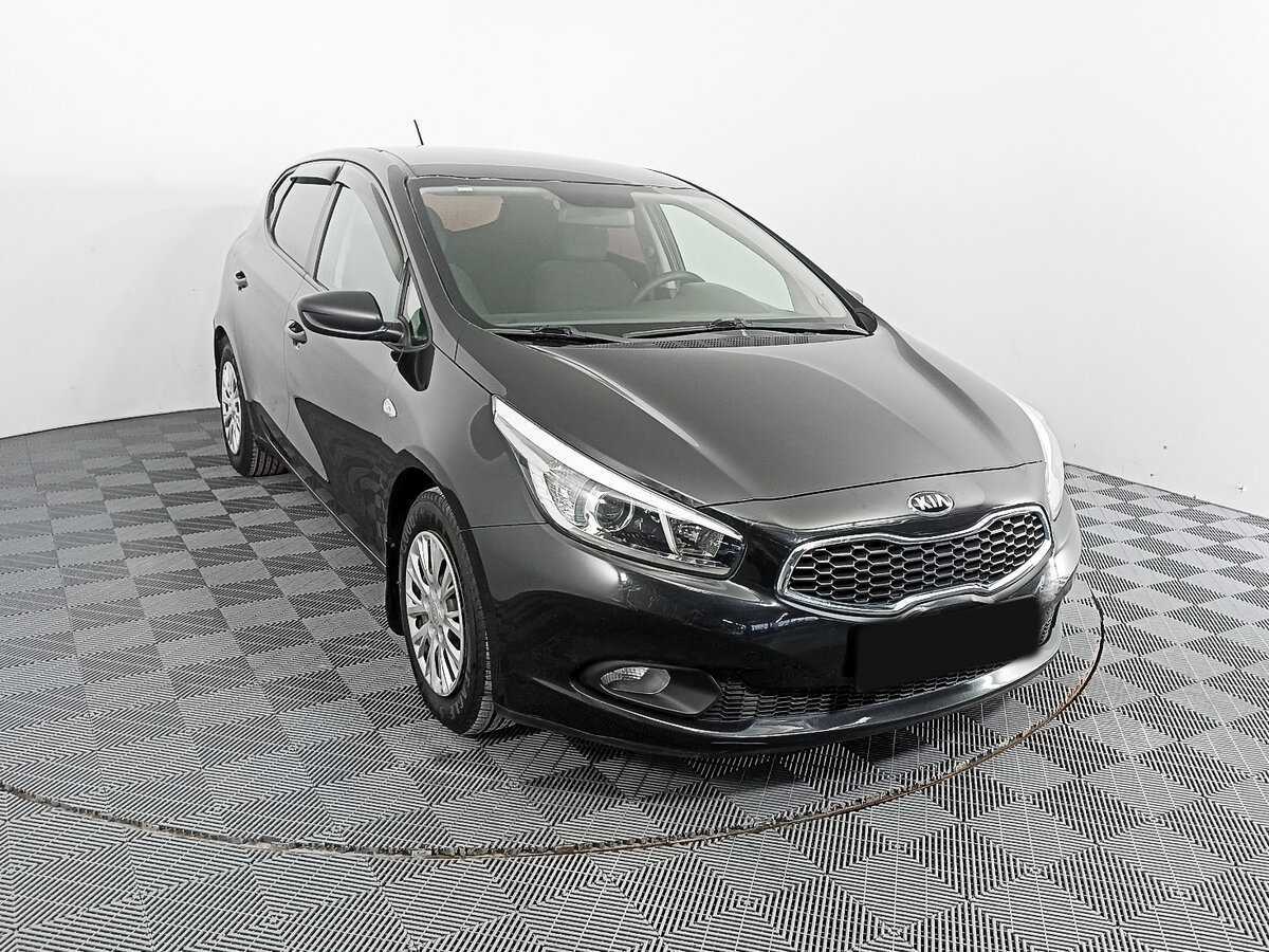 Kia Ceed б/у, 2015, Механическая. Фото: #2