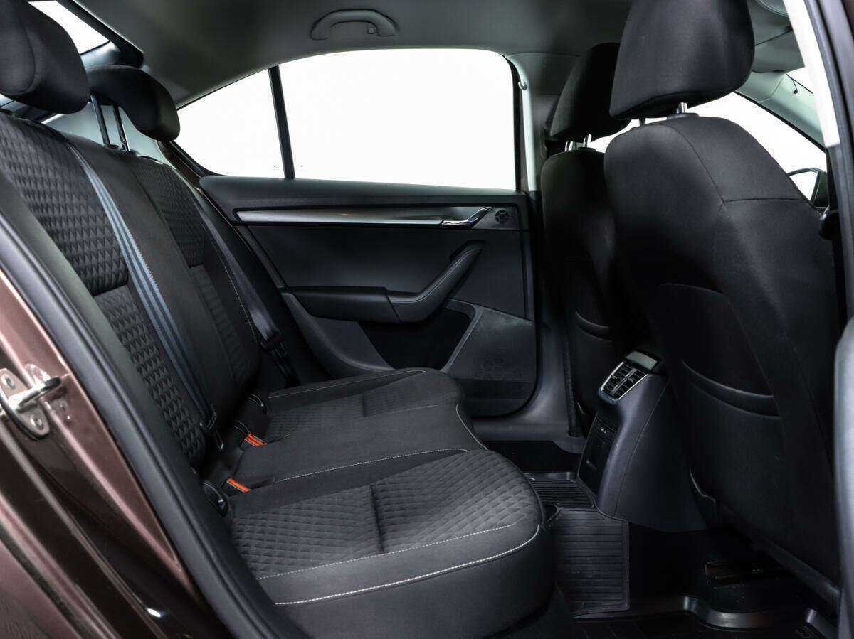 Skoda Octavia б/у, 2017, Автоматическая. Фото: #10