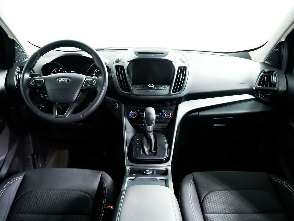 Ford Kuga б/у, 2017, Автоматическая. Фото: #8
