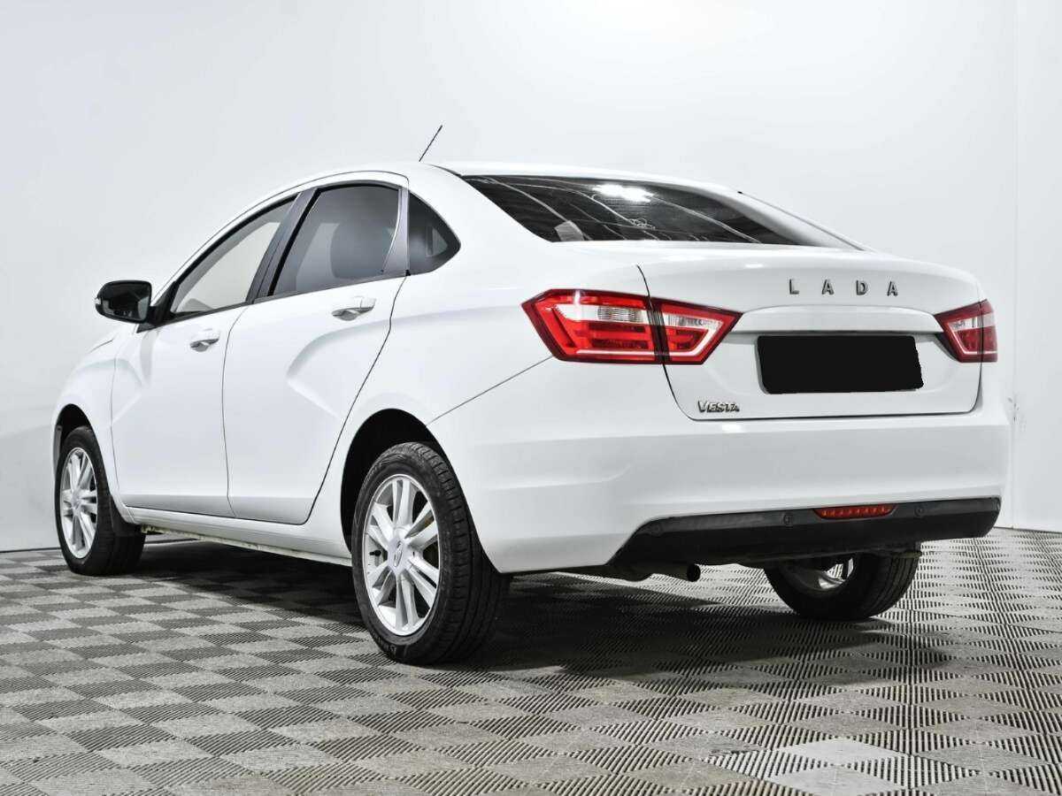 Lada (ВАЗ) Vesta б/у, 2018, Механическая. Фото: #5