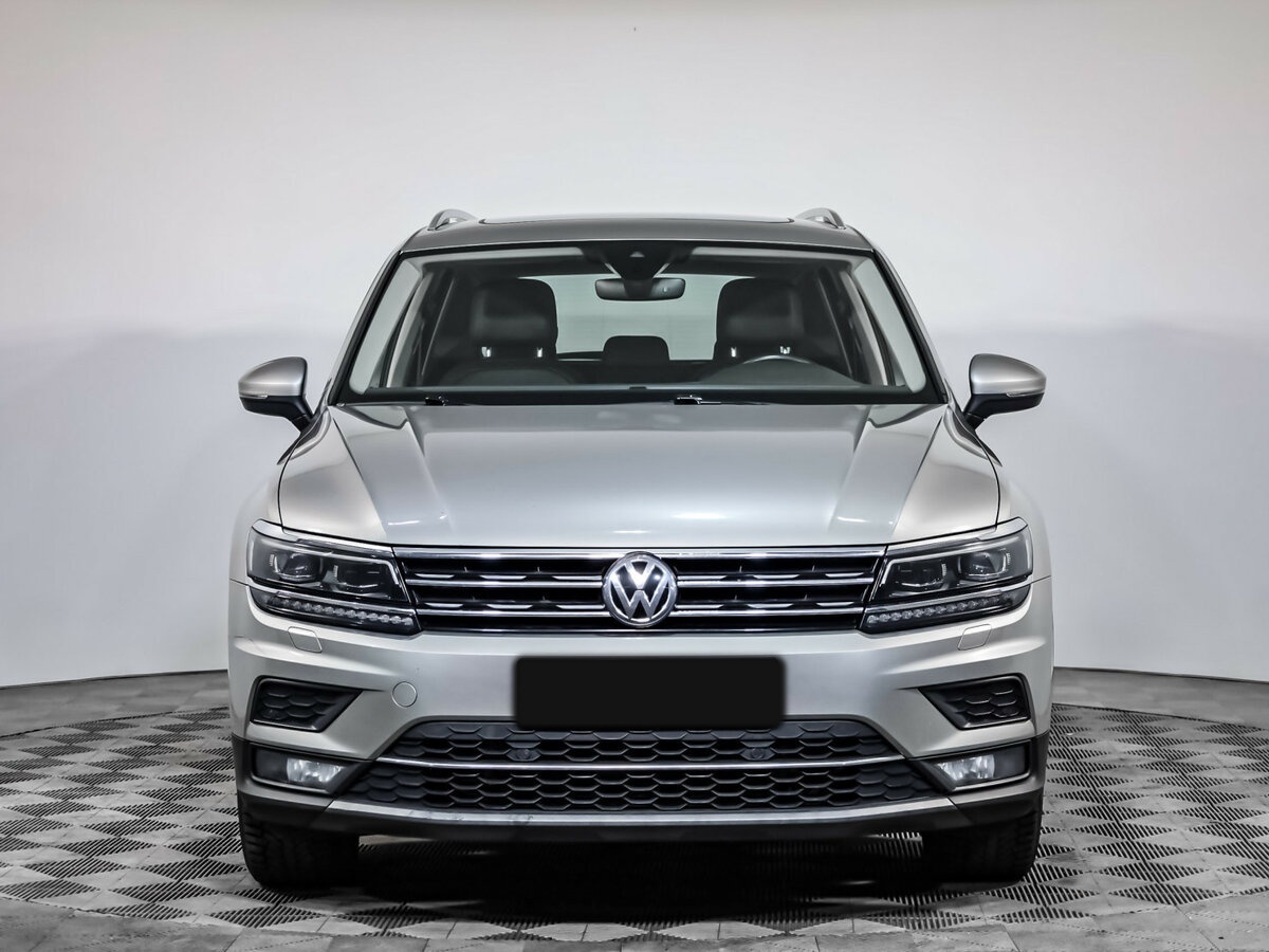Volkswagen Tiguan б/у, 2019, Роботизированная. Фото: #1