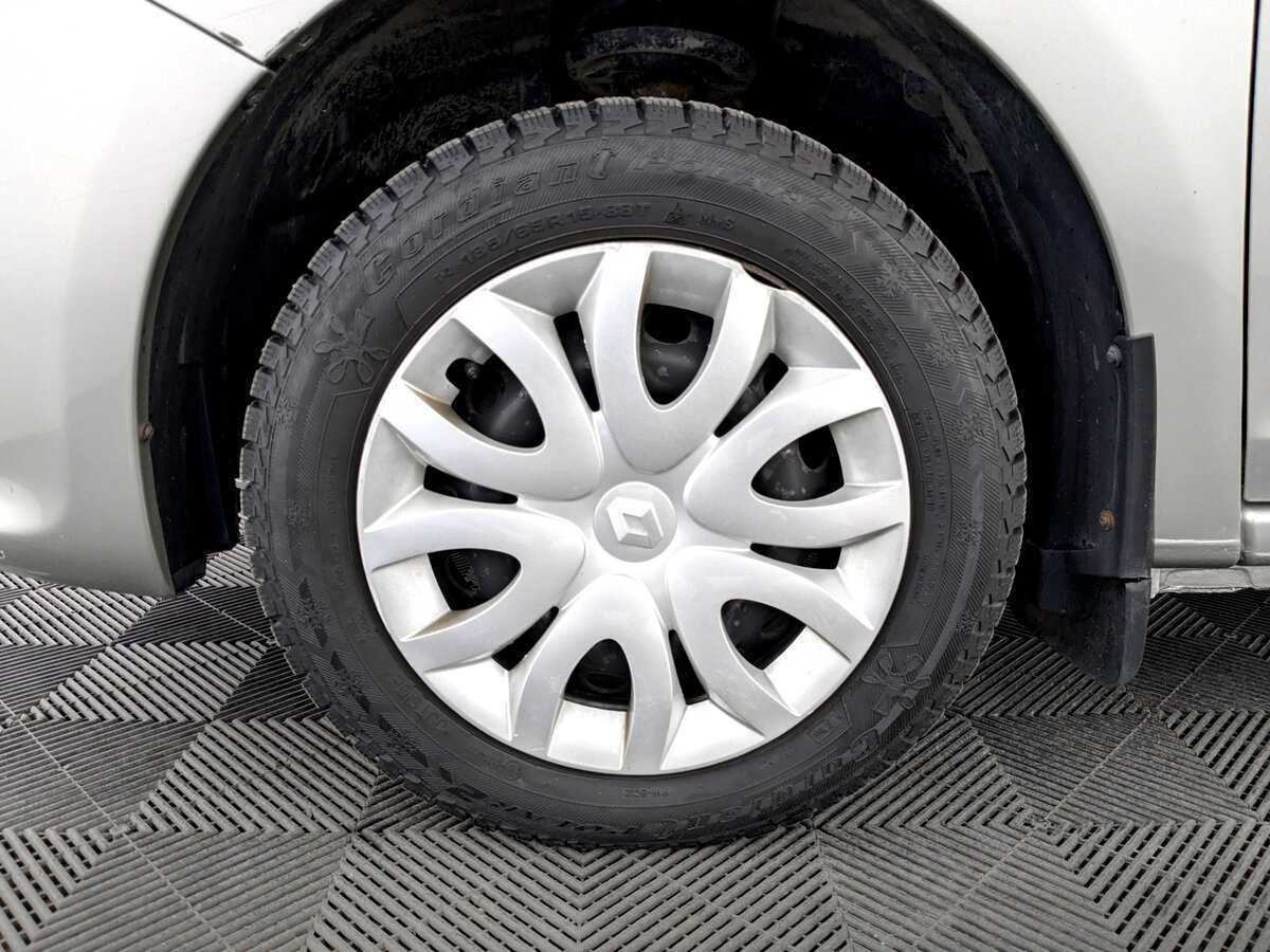 Renault Sandero б/у, 2018, Механическая. Фото: #17