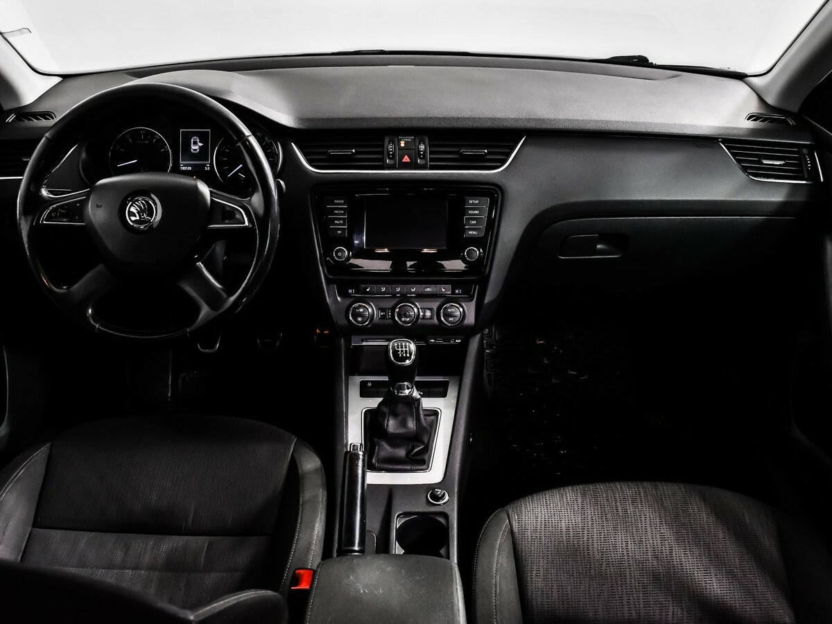 Skoda Octavia б/у, 2014, Механическая. Фото: #12