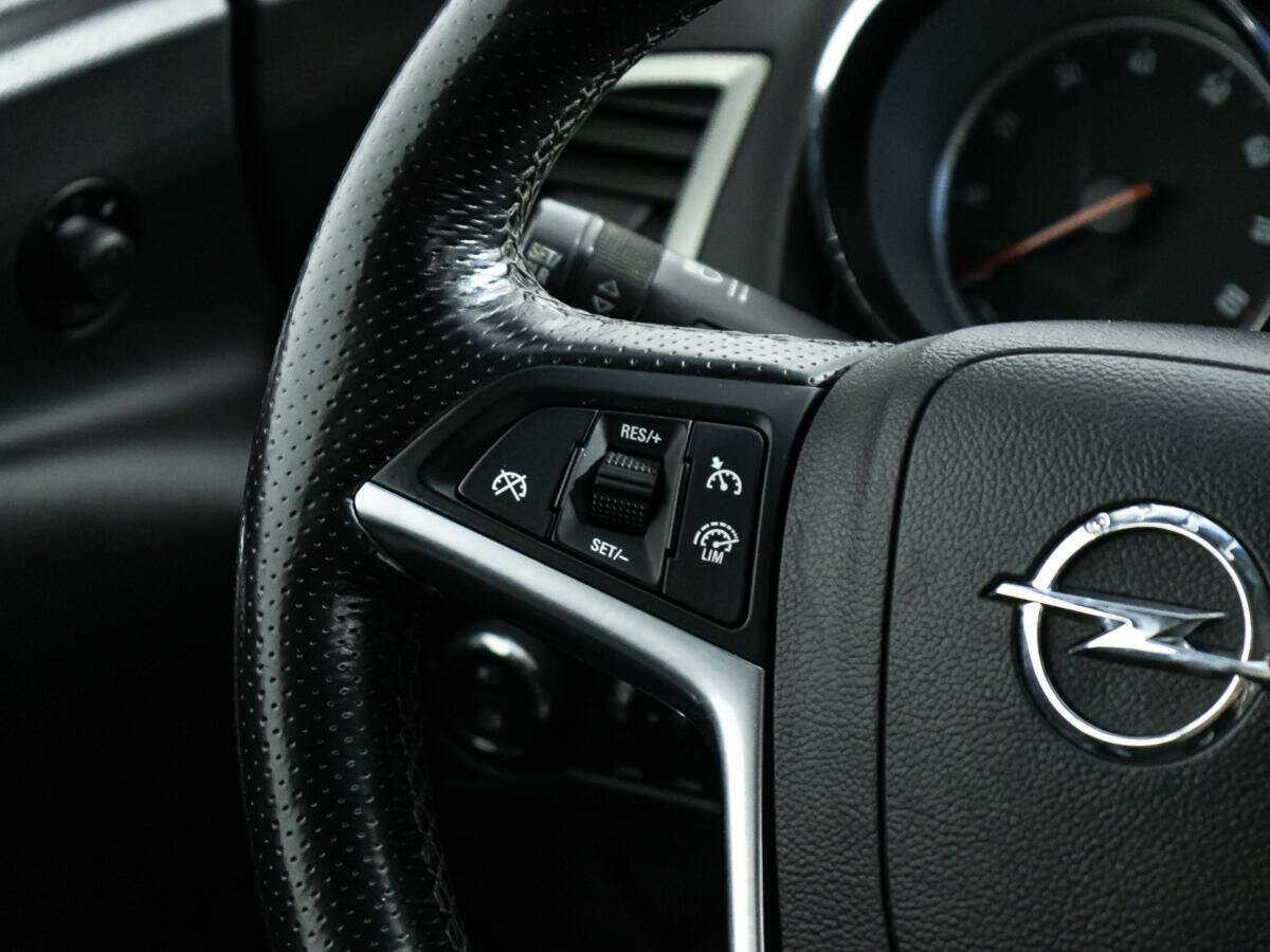 Opel Astra б/у, 2012, Автоматическая. Фото: #16