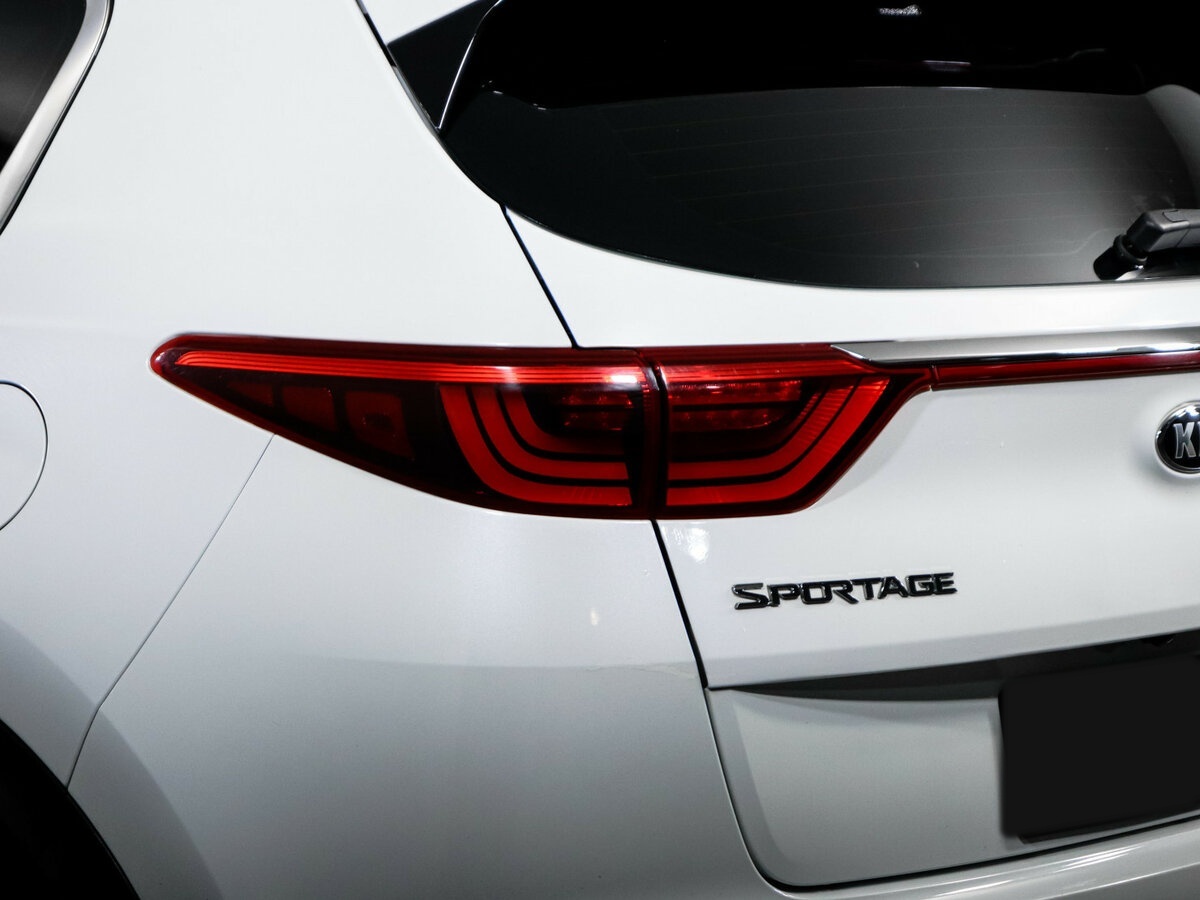 Kia Sportage б/у, 2016, Автоматическая. Фото: #16