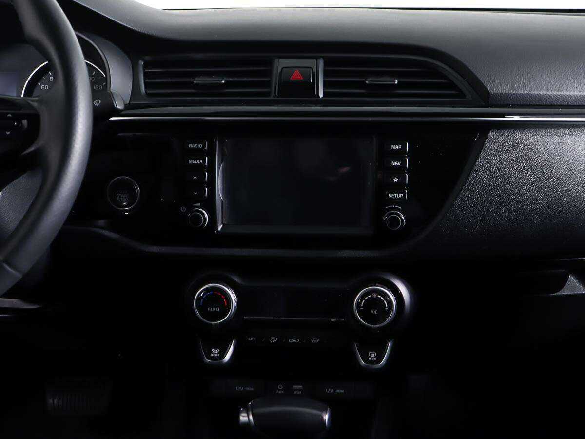 Kia Rio б/у, 2017, Автоматическая. Фото: #11