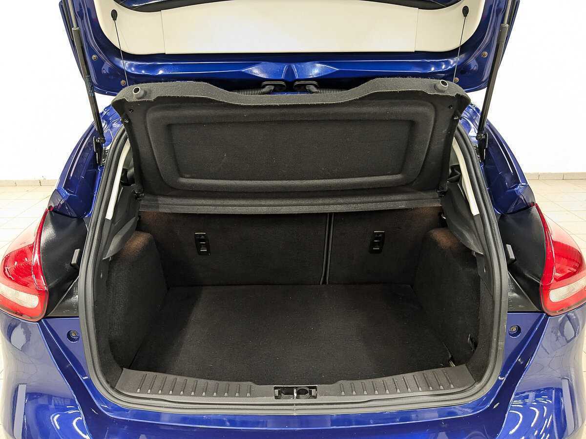 Ford Focus б/у, 2016, Автоматическая. Фото: #9