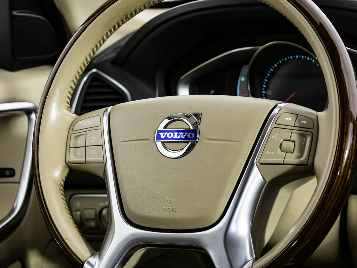 Volvo XC60 б/у, 2014, Автоматическая. Фото: #8