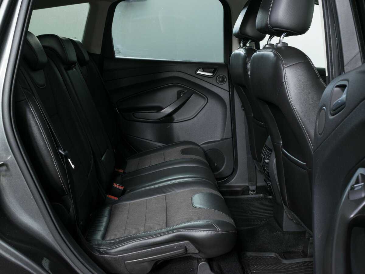 Ford Kuga б/у, 2016, Автоматическая. Фото: #7