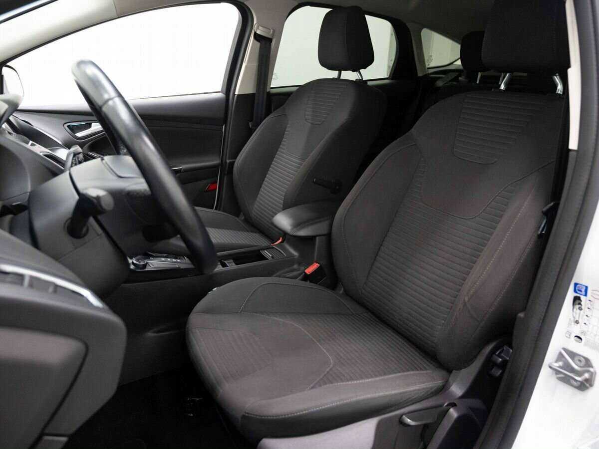 Ford Focus б/у, 2017, Автоматическая. Фото: #5