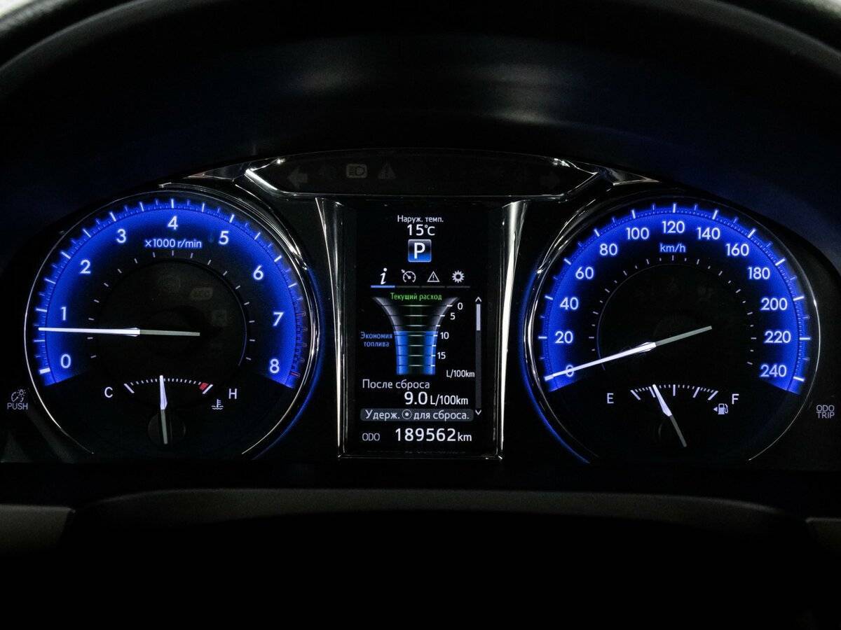 Toyota Camry б/у, 2017, Автоматическая. Фото: #16