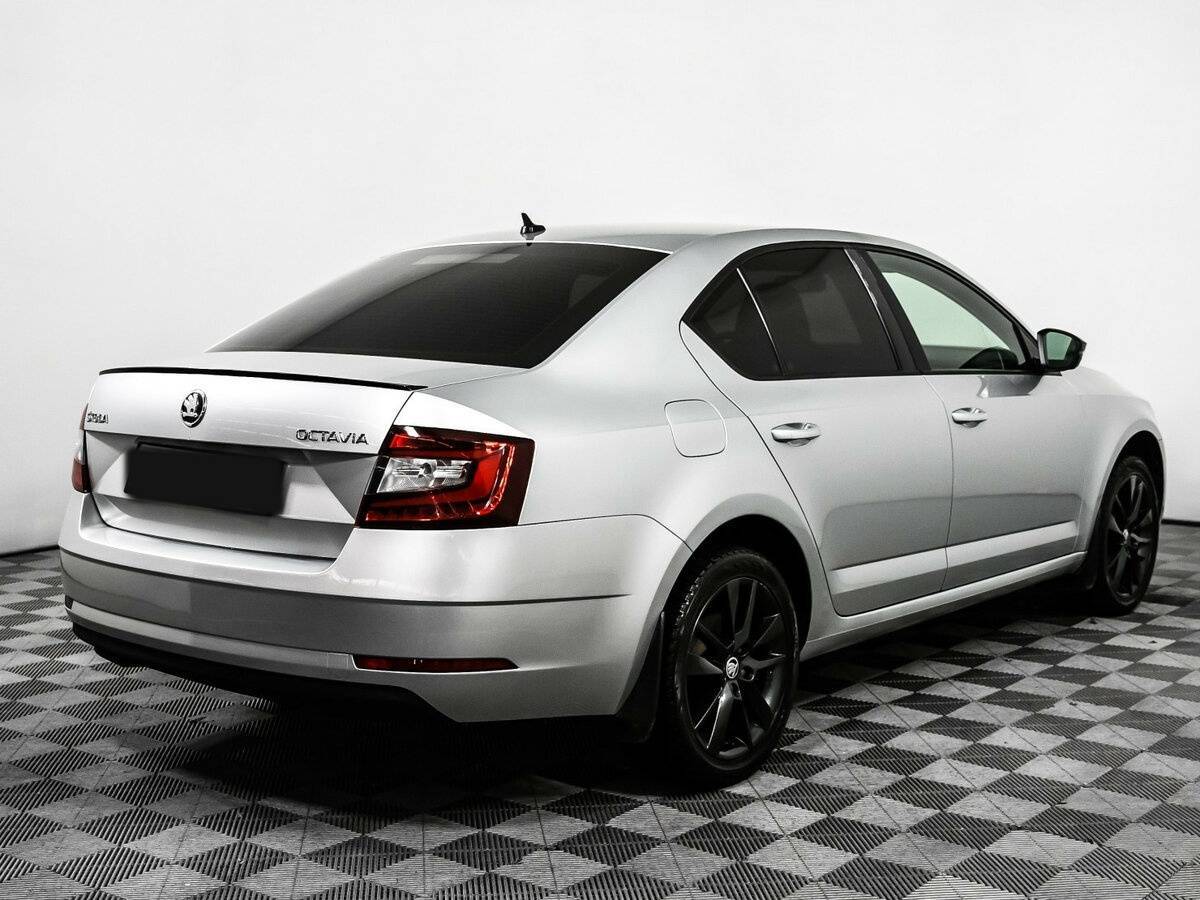 Skoda Octavia б/у, 2017, Роботизированная. Фото: #4