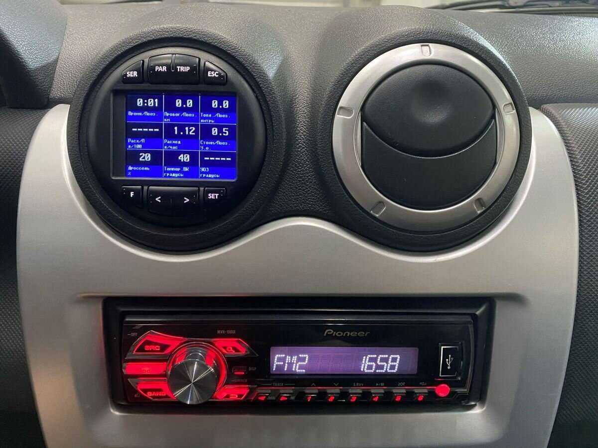 Renault Sandero б/у, 2012, Механическая. Фото: #12