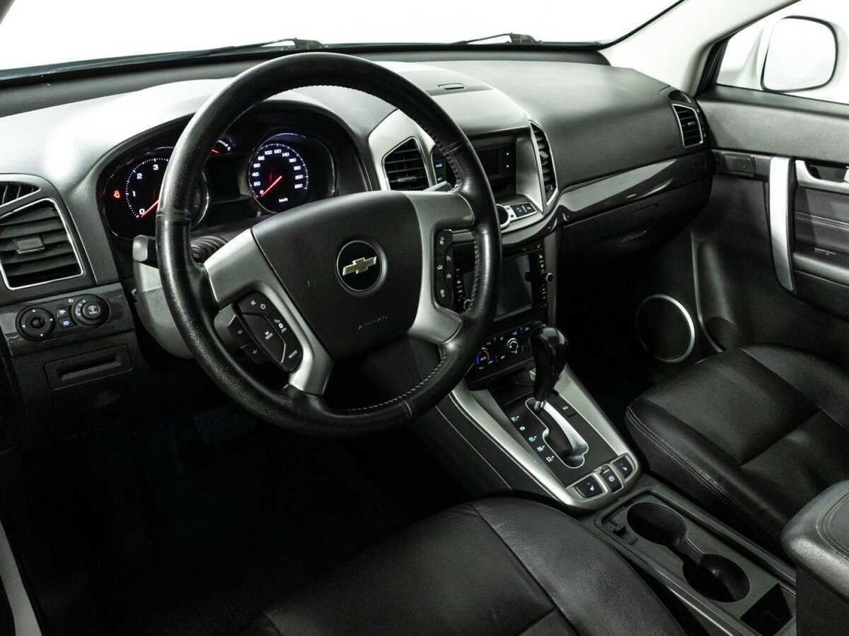 Chevrolet Captiva б/у, 2014, Автоматическая. Фото: #9