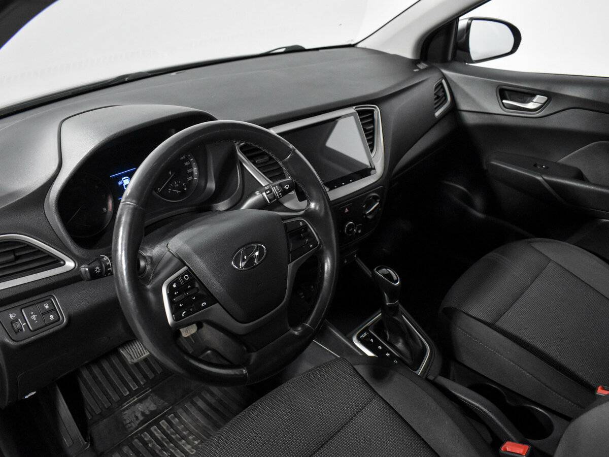 Hyundai Solaris б/у, 2017, Автоматическая. Фото: #8