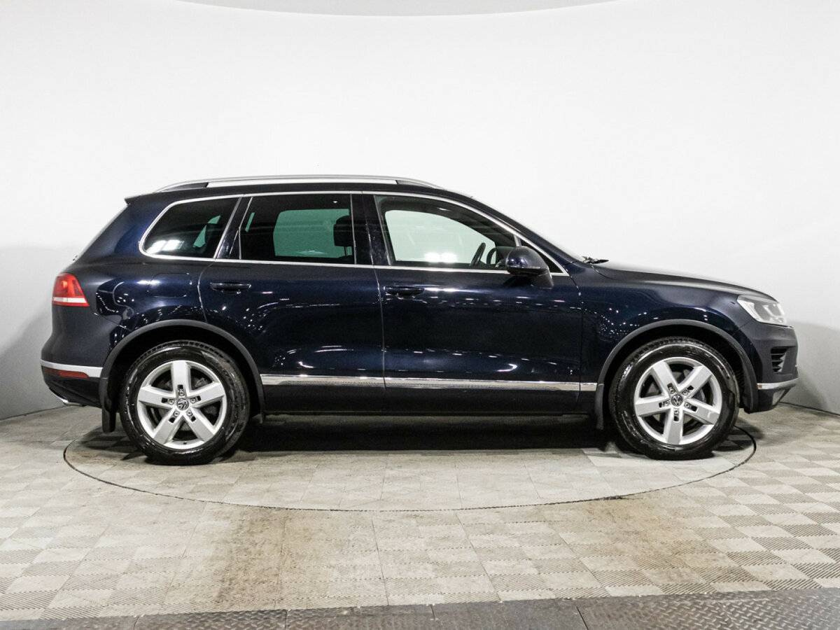 Volkswagen Touareg б/у, 2016, Автоматическая. Фото: #3