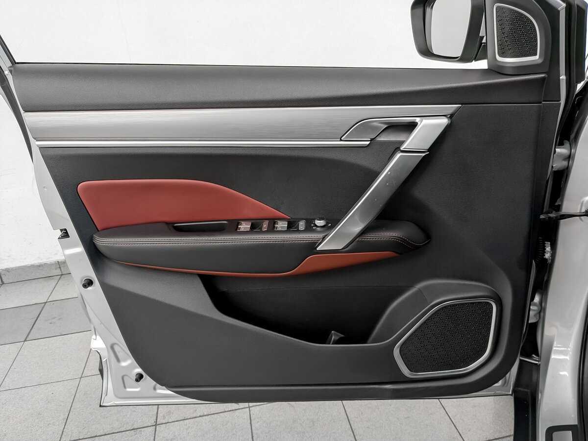 Geely Coolray б/у, 2021, Роботизированная. Фото: #15