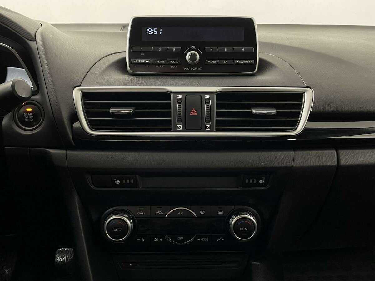 Mazda 3 б/у, 2014, Механическая. Фото: #11