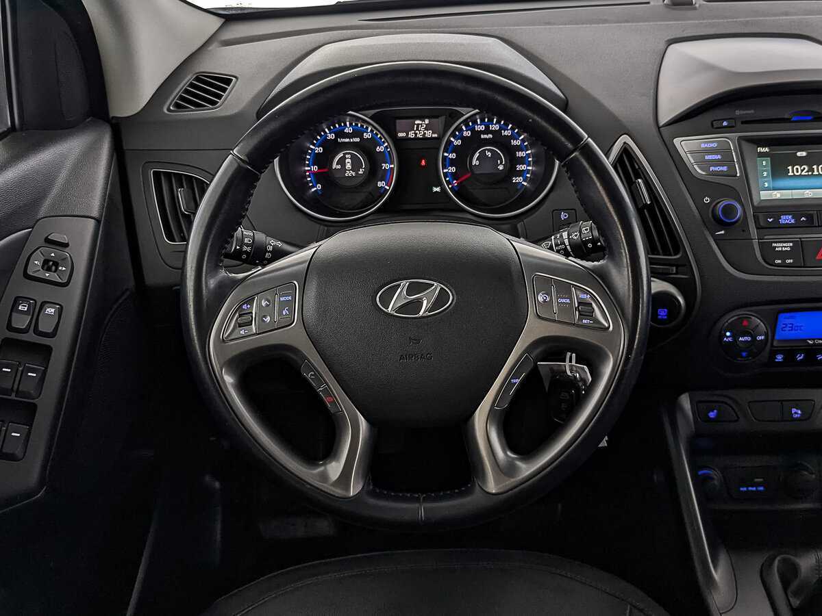 Hyundai ix35 б/у, 2015, Механическая. Фото: #21