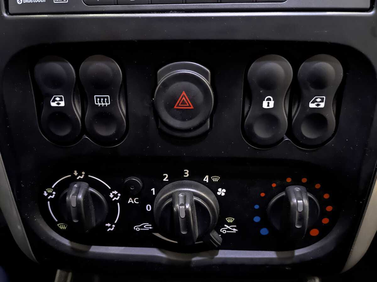 Nissan Almera б/у, 2014, Автоматическая. Фото: #20