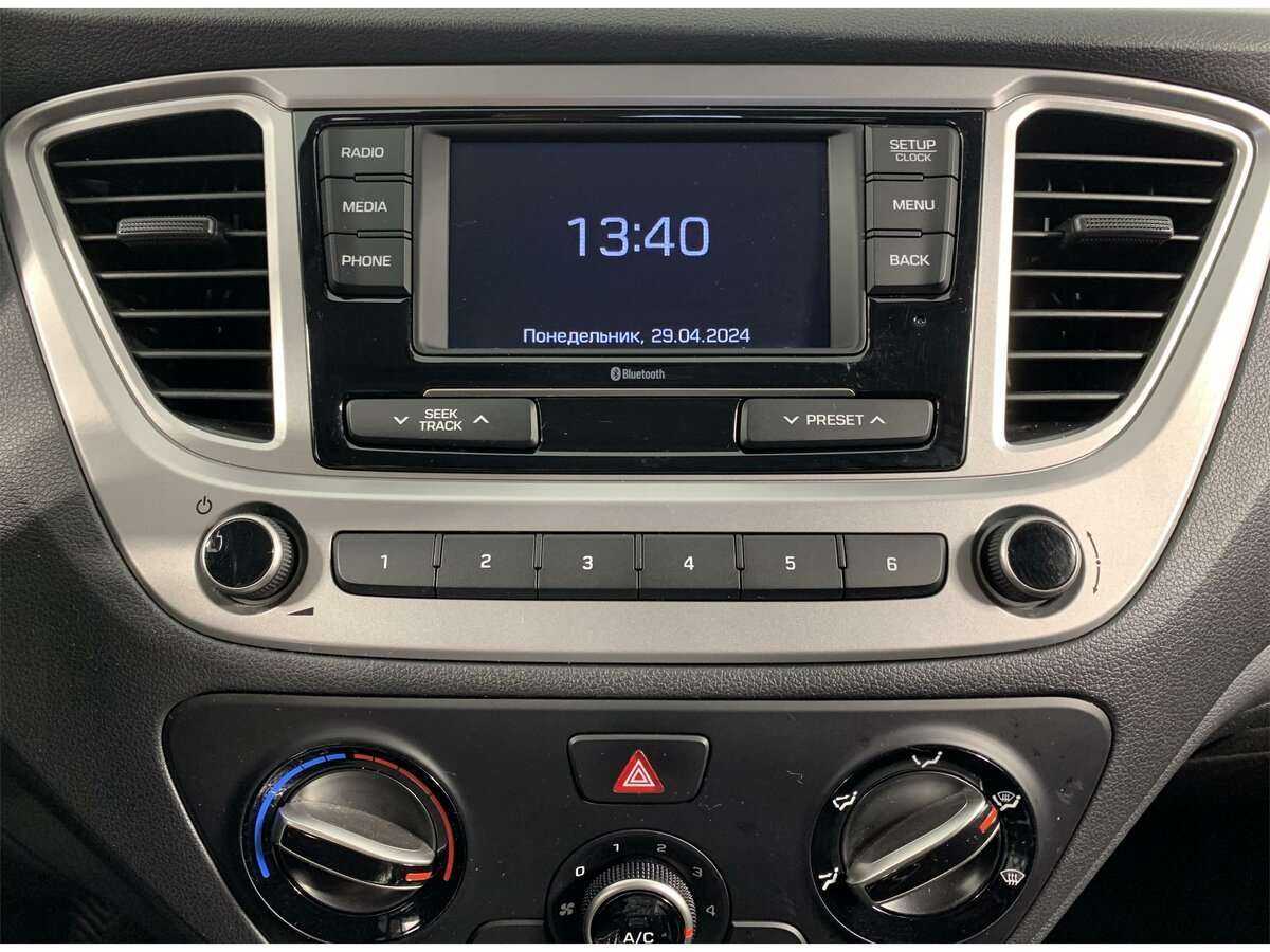 Hyundai Solaris б/у, 2019, Механическая. Фото: #11