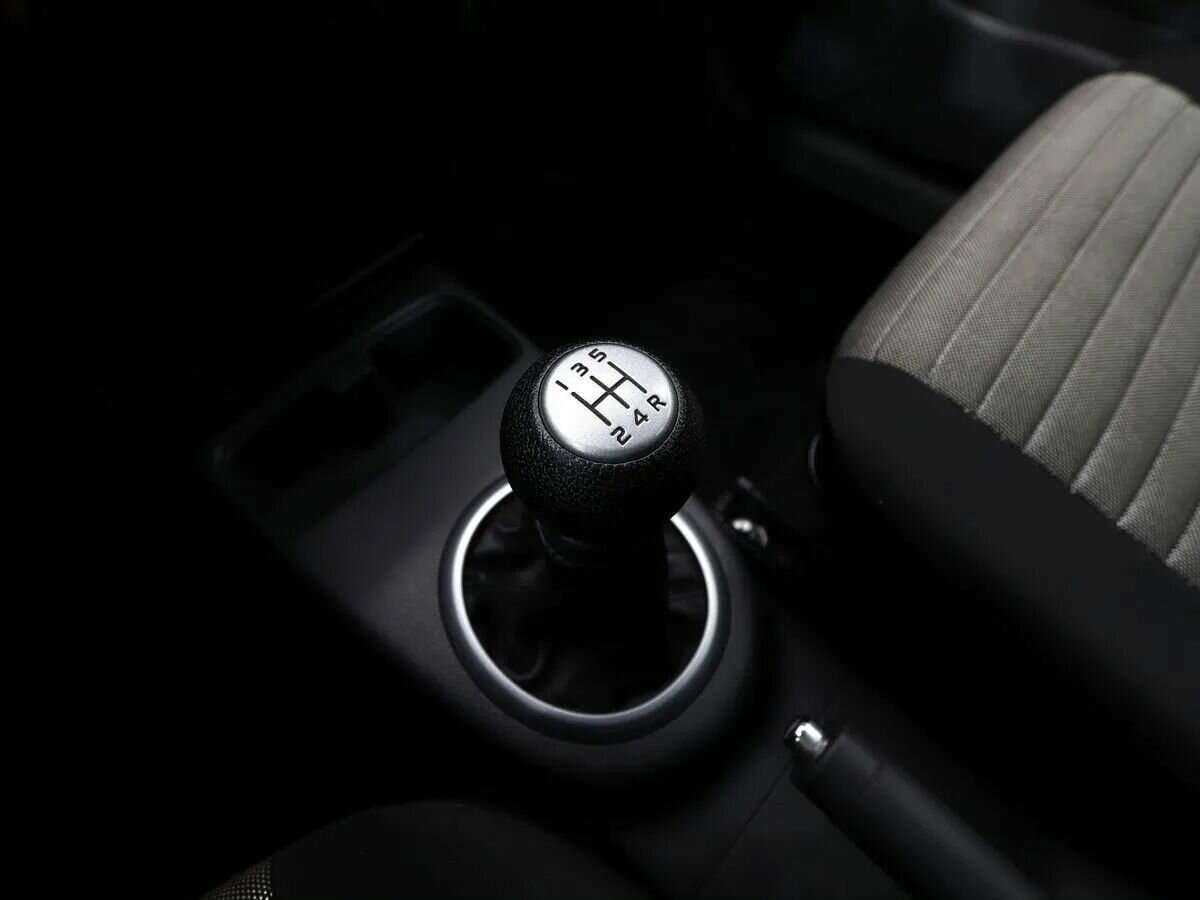 Suzuki SX4 б/у, 2013, Механическая. Фото: #18