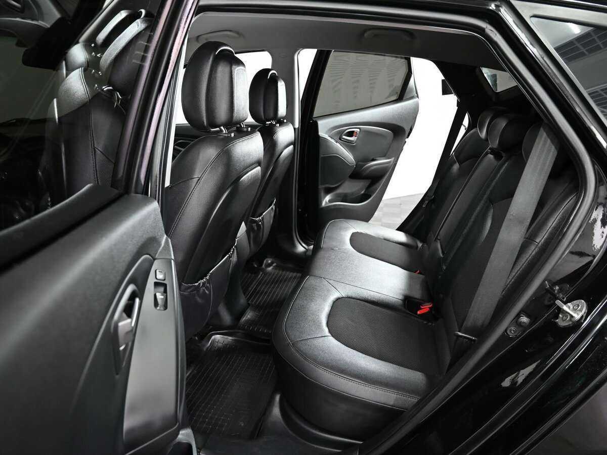 Hyundai ix35 б/у, 2013, Автоматическая. Фото: #12
