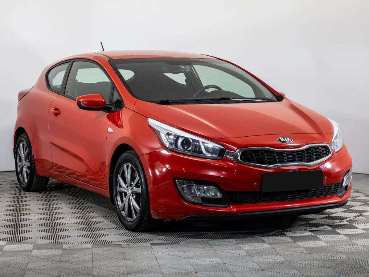 Kia Ceed б/у, 2014, Автоматическая. Фото: #2