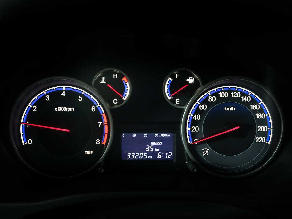 Suzuki SX4 б/у, 2014, Механическая. Фото: #10