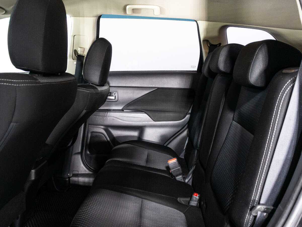 Mitsubishi Outlander б/у, 2017, Вариатор. Фото: #8