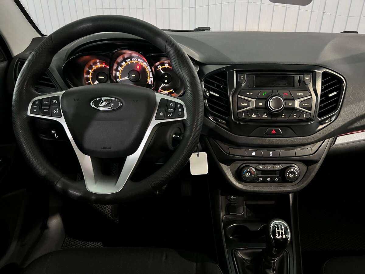 Lada (ВАЗ) Vesta б/у, 2020, Механическая. Фото: #10