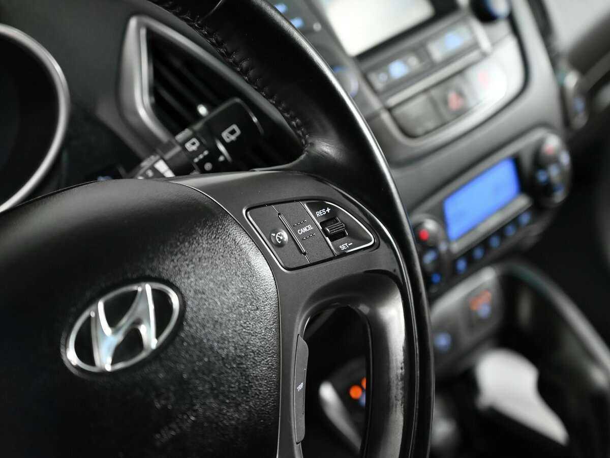 Hyundai ix35 б/у, 2013, Автоматическая. Фото: #6