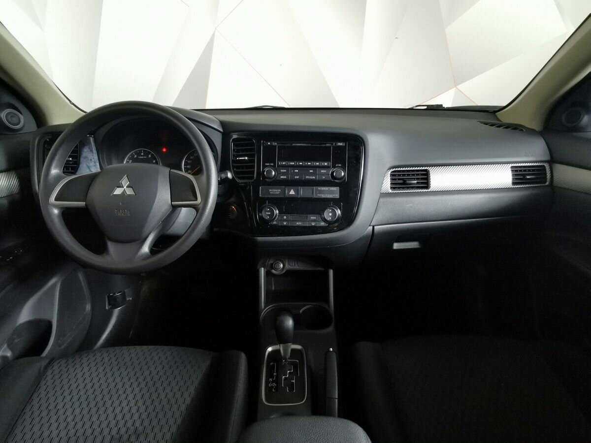 Mitsubishi Outlander б/у, 2014, Вариатор. Фото: #9
