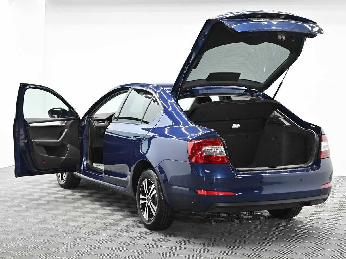 Skoda Octavia б/у, 2017, Автоматическая. Фото: #4