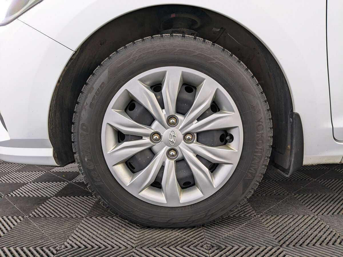 Hyundai Solaris б/у, 2020, Автоматическая. Фото: #11