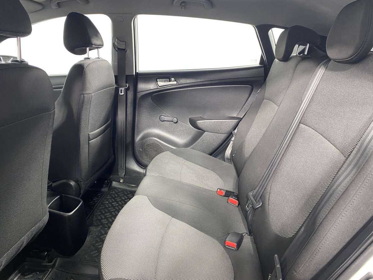 Hyundai Solaris б/у, 2014, Автоматическая. Фото: #9