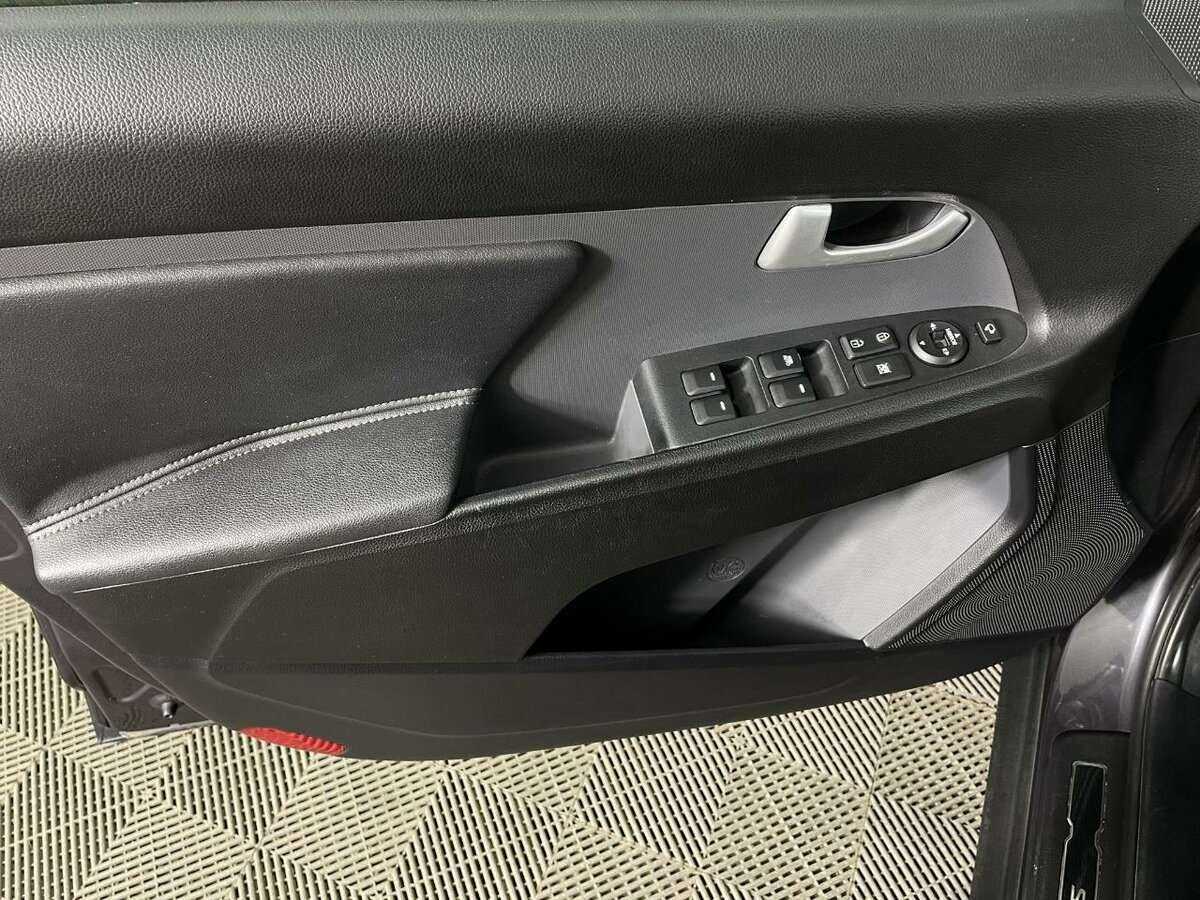 Kia Sportage б/у, 2013, Автоматическая. Фото: #7