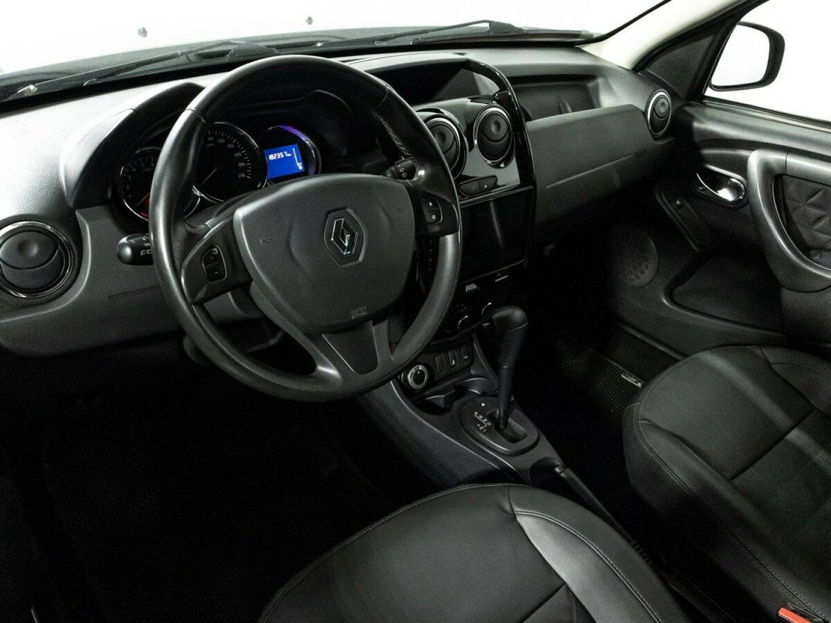 Renault Duster б/у, 2016, Автоматическая. Фото: #10